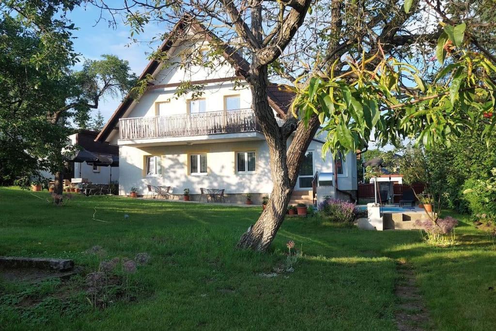 Dovolenkový dom Klasicky Dum, 5 Loznic , 5 Bedrooms,
